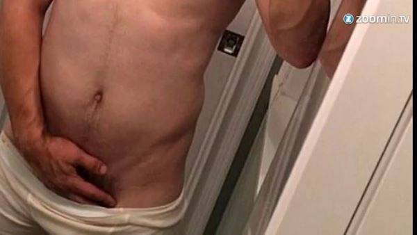 James Franco pelado mostrando o pênis duro