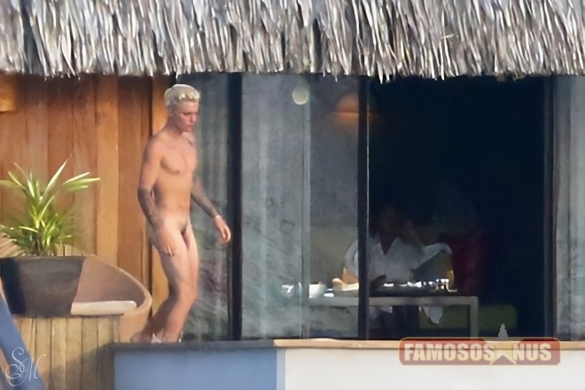 Justin Bieber pelado completamente nu