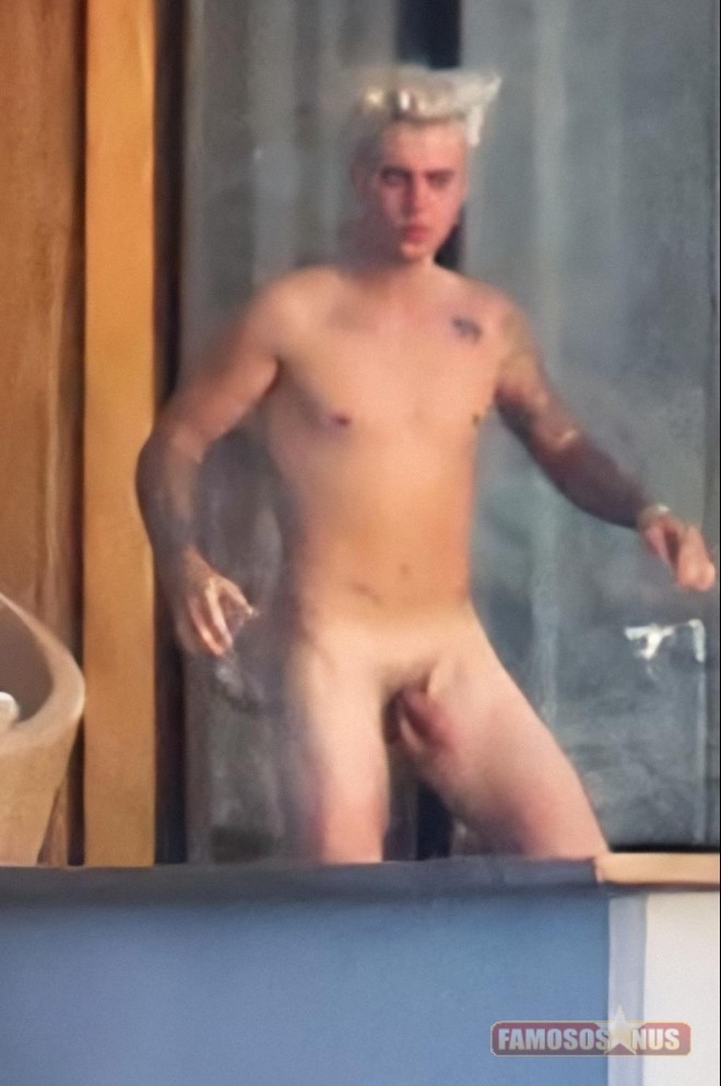 Justin Bieber pelado completamente nu