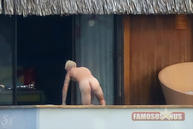 Justin Bieber pelado completamente nu